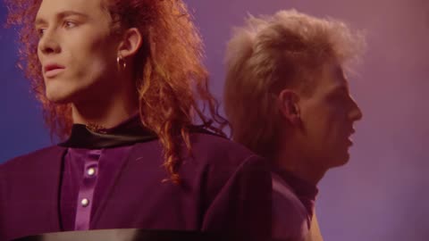 Dead or Alive - You Spin Me Round (Like a Record) (Music Video, 1984)