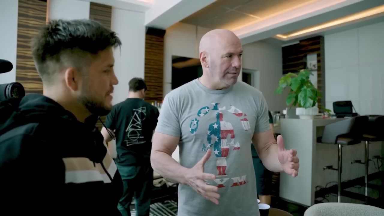 Dana White says he once wanted to be a fighter but realized he didn’t have what it takes.
