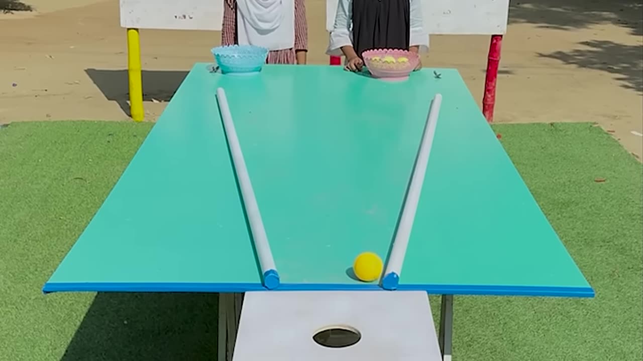 Who will win rolling tennis ball challenge ?