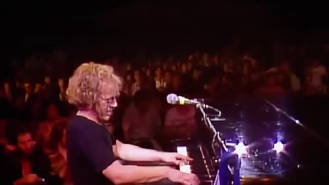 Warren Zevon - Werewolves Of London , Live at Capitol Theatre (1982)