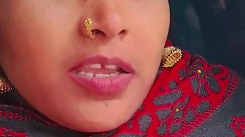 Karungi gulami Tere Nakhre uthaungi