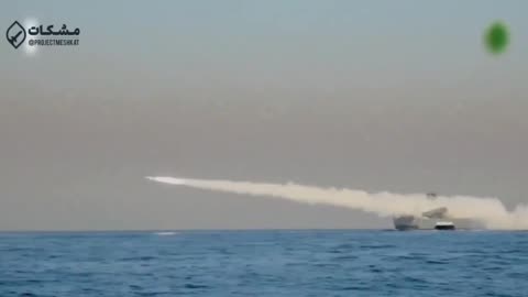 ‼️🇮🇷 IRGC ALERT: Iran warns US warships to steer clear of its massive naval drills! 🚨