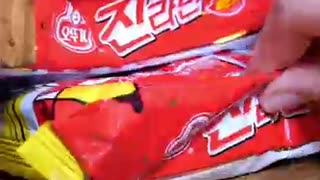 🍜 All Toppings Are FREE?! Korean Unmanned Convenience Store Ramen Hack! 🇰🇷 #shorts