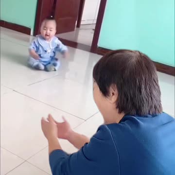 Funny video of how a child came forward when called video skc.com 61
