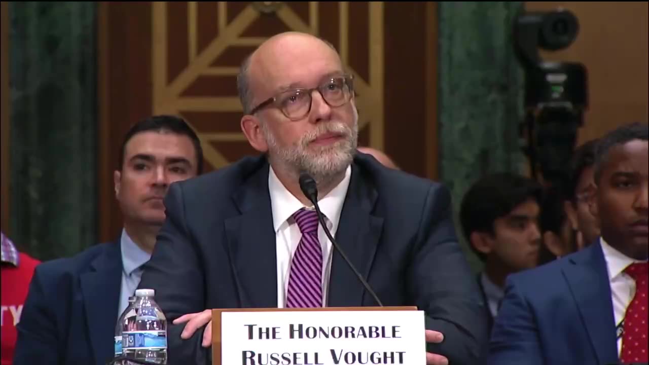 'Word salad answer!' GOP senator chews out Trump official at explosive hearing