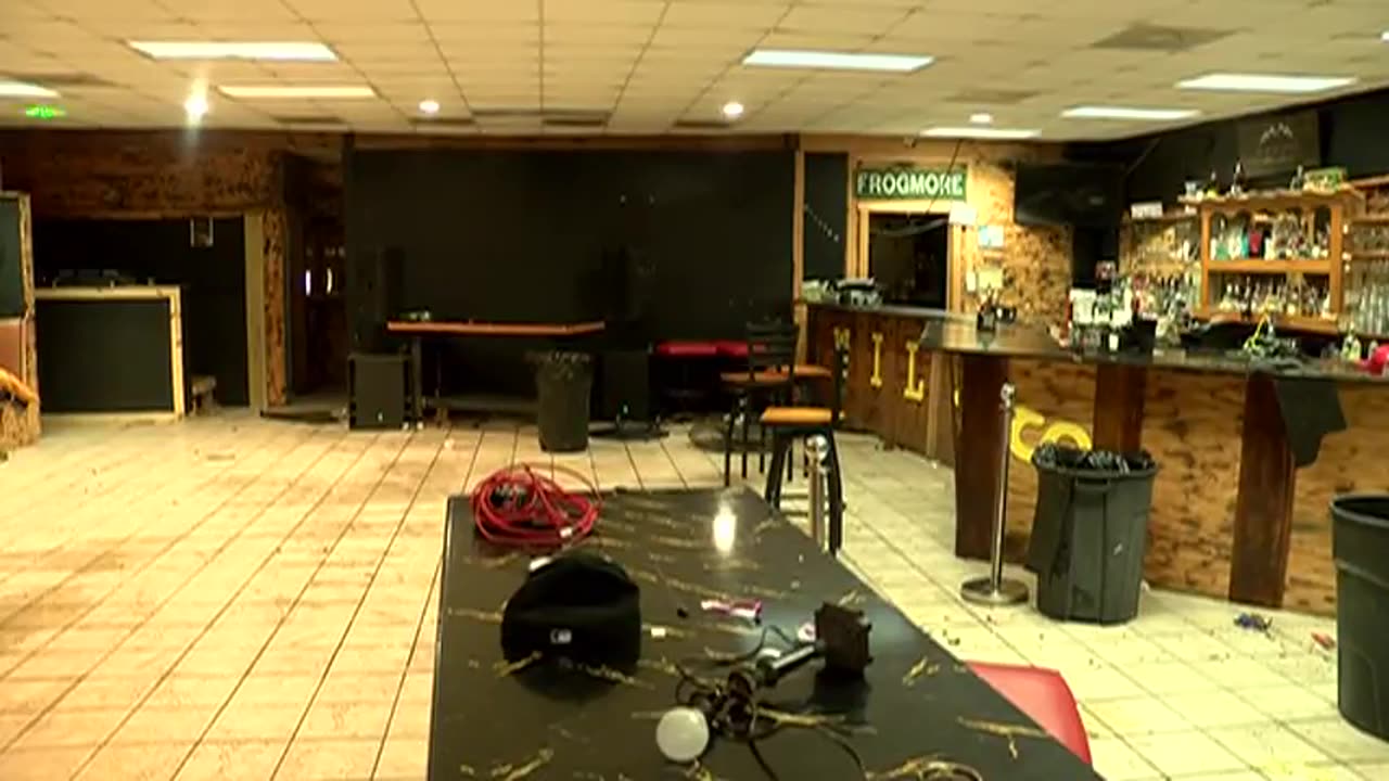 Mass shooting 4 dead 20 injured on South Carolina island