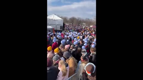 Hãy nhìn đám đông VÔ TẬN này tại Cuộc diễu hành vì Sự sống ở Washington DC.🙏🏻✝️