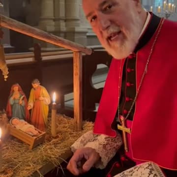 Dios se hizo pequeño para que nadie tenga miedo de acercarse a Él