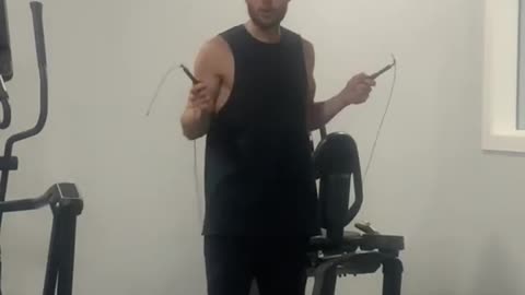 round 5 of 10 from hiit workout #1 ✝️