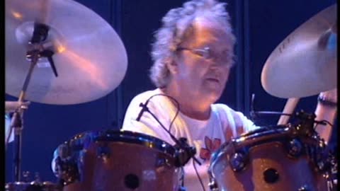 Slash & Steve Winwood - Hey Joe = Original Song Recorded by 'The Leaves' In 1965