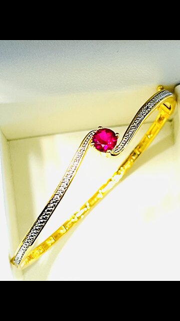 Etsy - https://vintagelenagoods.etsy.com