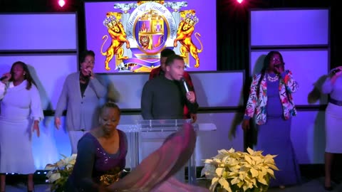 Sunday Morning Worship!