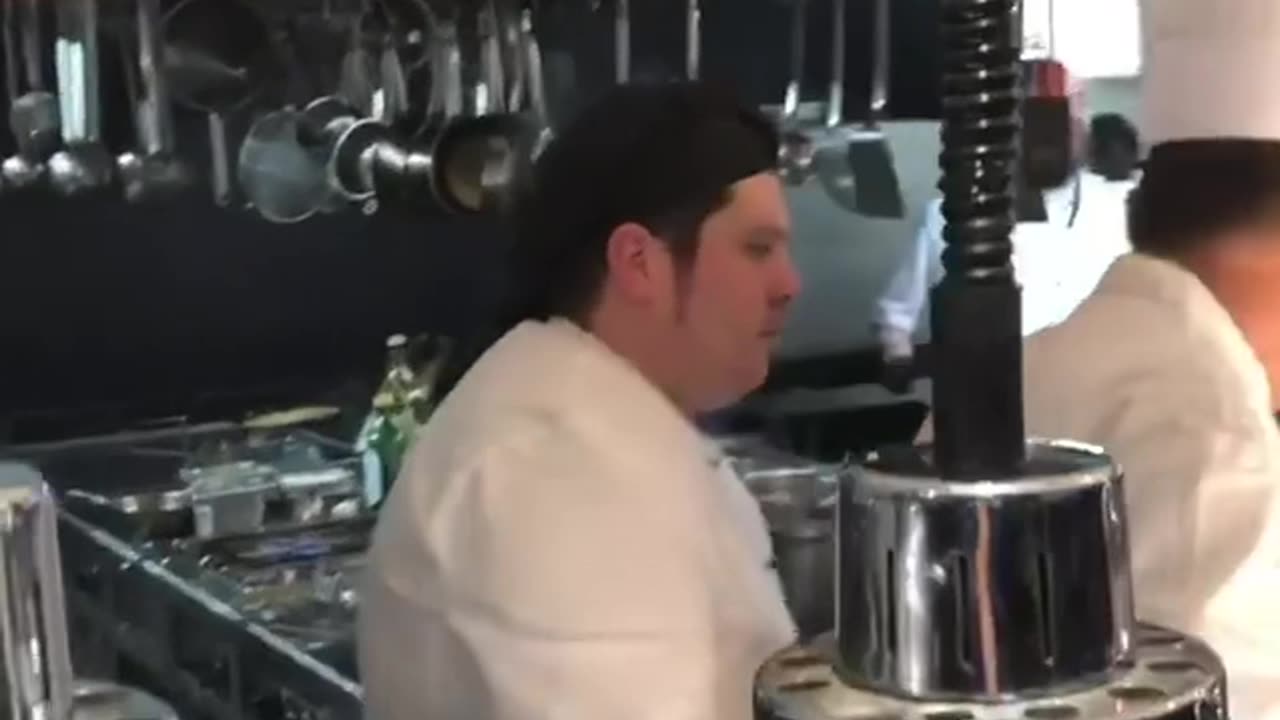 FINE DINING IN DÜSSELDORF