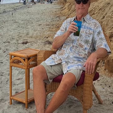 “I've had great success being a total idiot.” ― Jerry Lewis