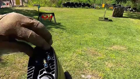 AR-7 .22 #国外合法拍摄国内请勿模仿 #武器科普 #实弹射击 #男人减速带 #靶场射击