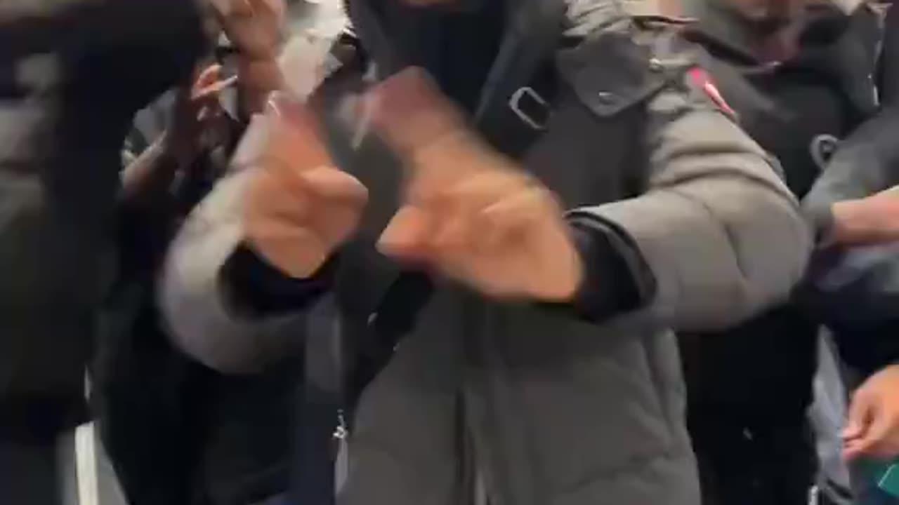 Blacks sing about murder in UK