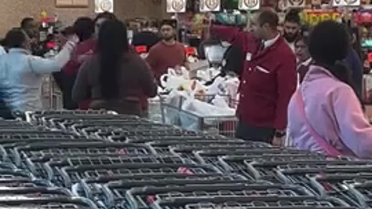 Women accused of stealing meat fighting with checkout workers in Boston