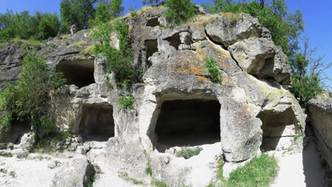 Who Built The Ancient City Chufut-Kale
