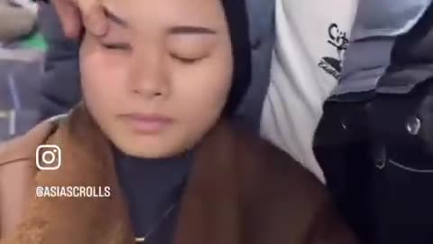 🚨 CASINO STAFF RIP CONTACT LENSES FROM WOMAN’S EYES - CLAIM SHE USED...