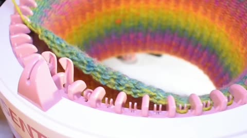 🧶Knitting Machine Comfort: Tips for Body Positioning and Stitching