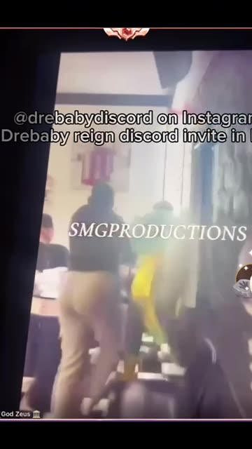 SAVANNA BEATS UP MADAM LO IN NAIL SHOP!!!