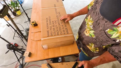 🚣 Tidy Up Your Gear | Heavy-Duty Rack Stores 2–6 Kayaks