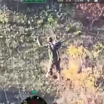 Ukrainians Ask Surrendering Russian For Favor in Retrieving Lost Drone, Carrying it 6km Back to Lines