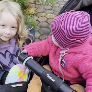 Kayla & Kiara Watching Christmas Lights Together 🎄