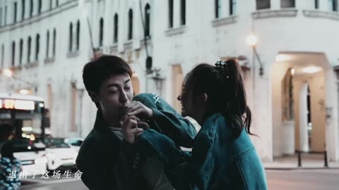 都是短暂的陪伴和永久的离开