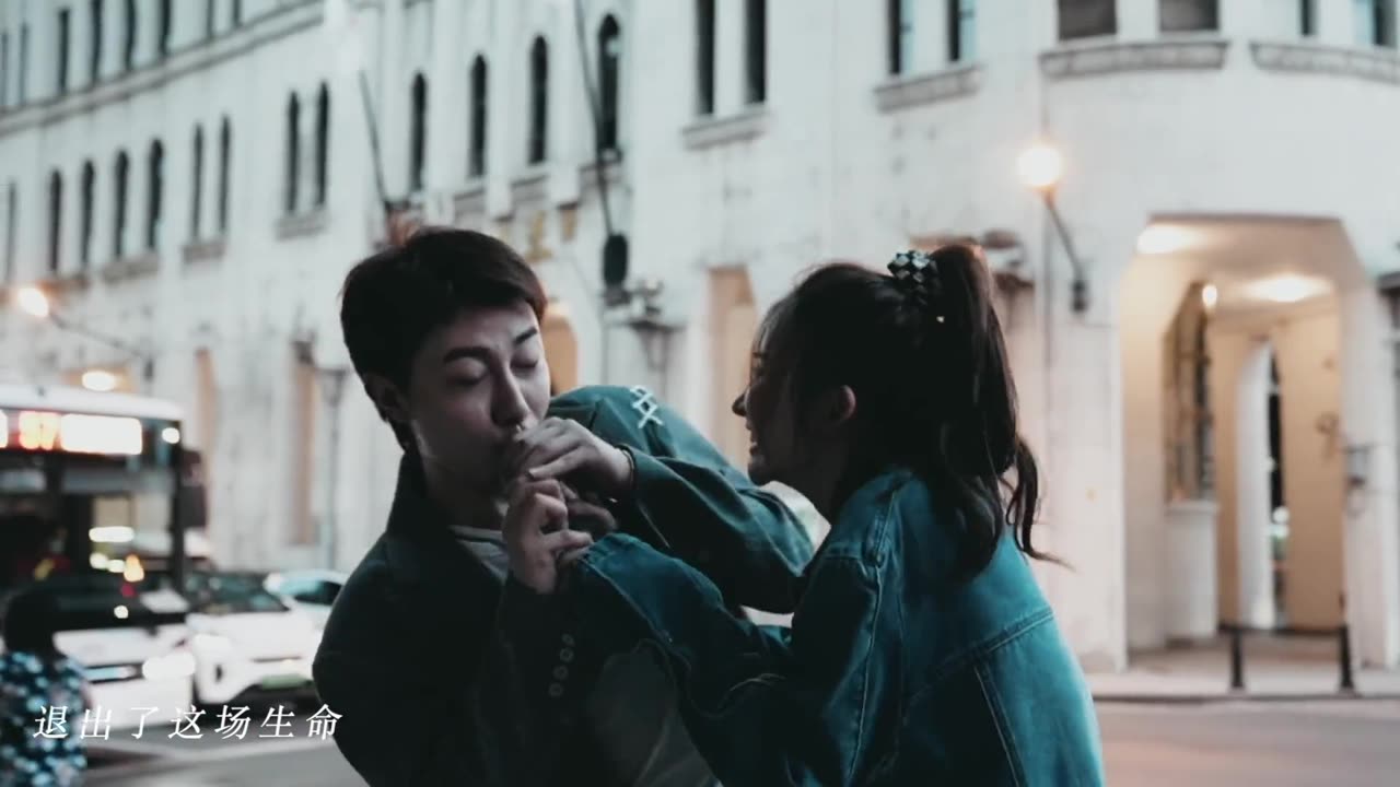 都是短暂的陪伴和永久的离开