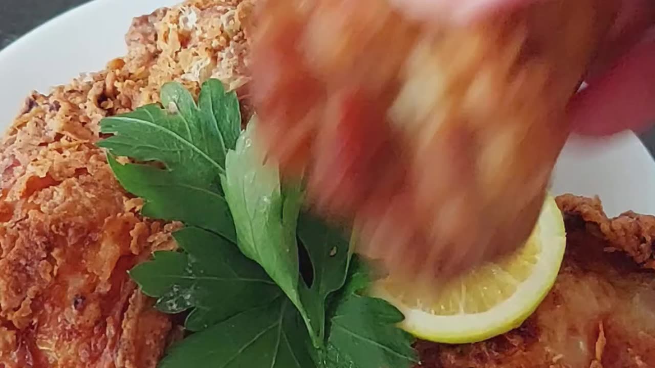 Golden Crispy Fried Chicken! Crispy & Juicy Butter-Brined Fried Chicken! The Ultimate Recipe🍗