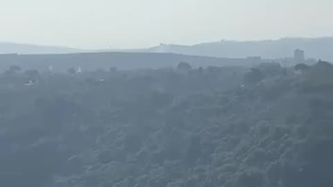 Jew airstrikes target several areas in southern Lebanon.