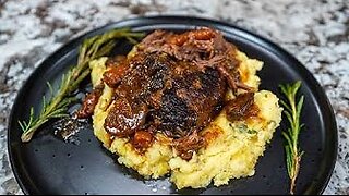 Dutch Oven Braised Short Ribs | Rich and Delicious Home-Cooked Classic