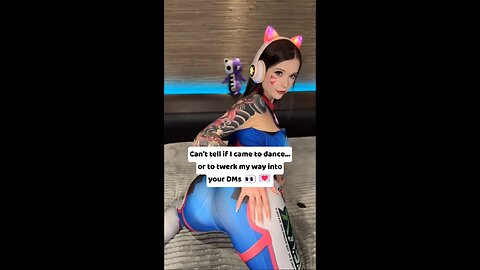 When the beat drops, so do the DMs 😘💃