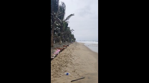 An Bang Beach, Hoi an Vietnam, we couldn't swim!!!