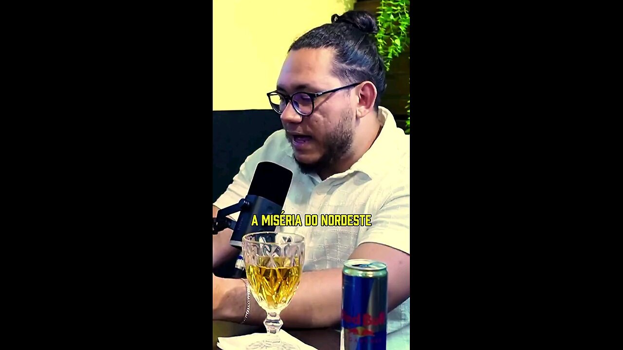 O Nordeste do Brasil é mantido pobre .