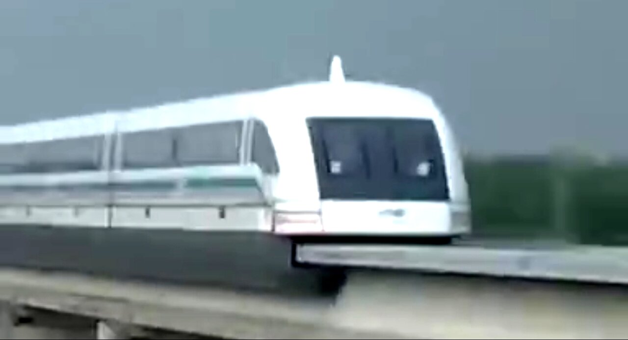 MAGLEVS ARE THE FASTEST TRAINS IN THE WORLD REACHING UP TO 374 MILES PER HOUR 🚂