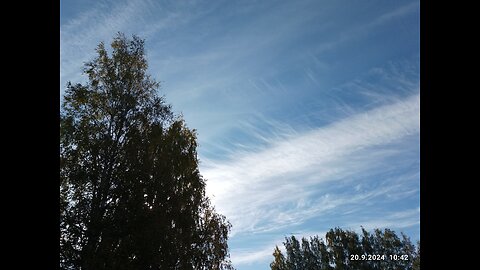 STILL CHEMTRAILS on city sky [viruses poison toxics radioactivity]