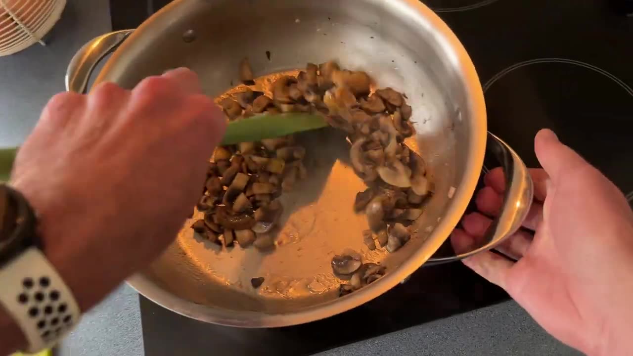 Pâtes au poulet rôti restant : un repas rapide et savoureux