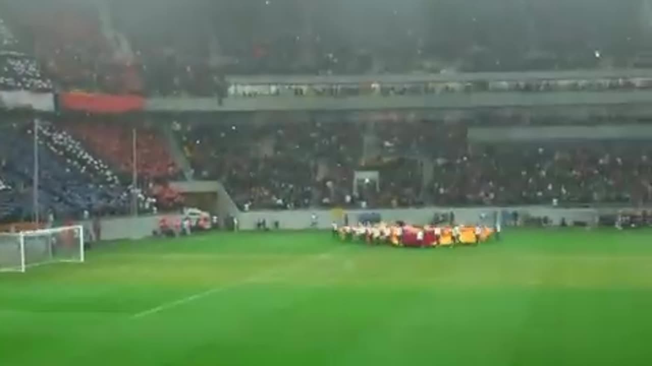 Steaua Bucuresti in vremurile de glorie (Steaua vs AEK Larnaca) (Decembrie 2011)