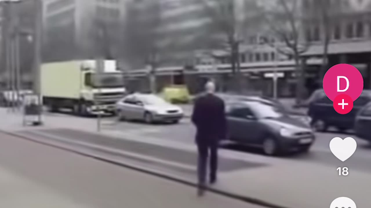 Peter r de vries over gevonden diskettes over Pim fortuin