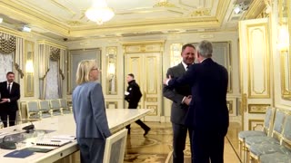 Ukraine's top peace negotiator quits after raid by anti-graft police