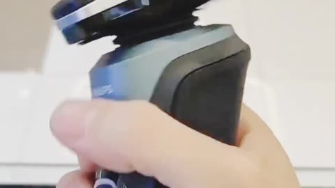Philips Electric Shaver — 5-Way Floating Head! ⚡🪒