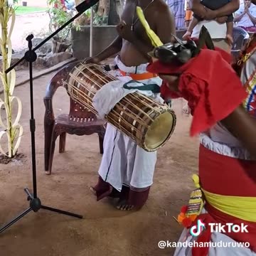 Srilanka candidates dancing
