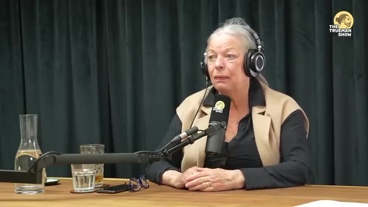 Roelie Post - The Trueman Show #238 - Toeslagenaffaire, kinderhandel, adoptielobby en orgaanhandel