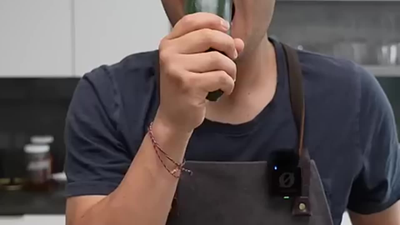 Incredible: Has anyone tried this cucumber hack? #cucumber #cookinghacks