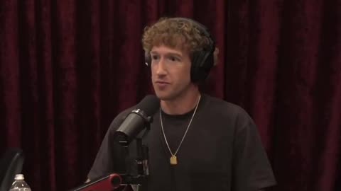 Mark Zuckerberg says the Biden admin called his employees and “screamed and