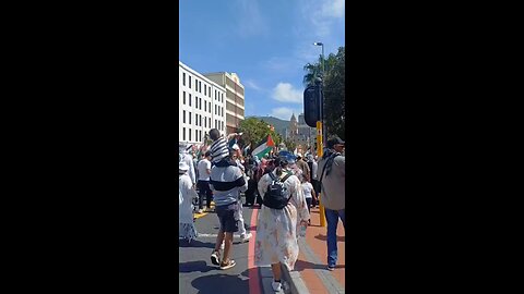 Thousands March in Cape Town in Solidarity with Palestine