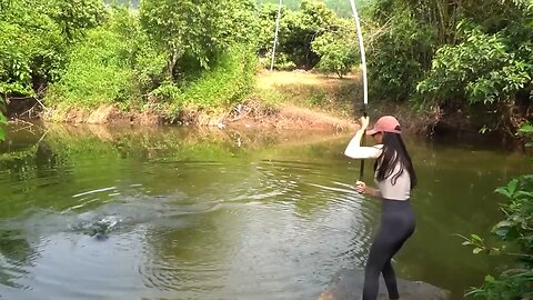 Fishing Video. Rohu Fishing Girl with Traditional Hook