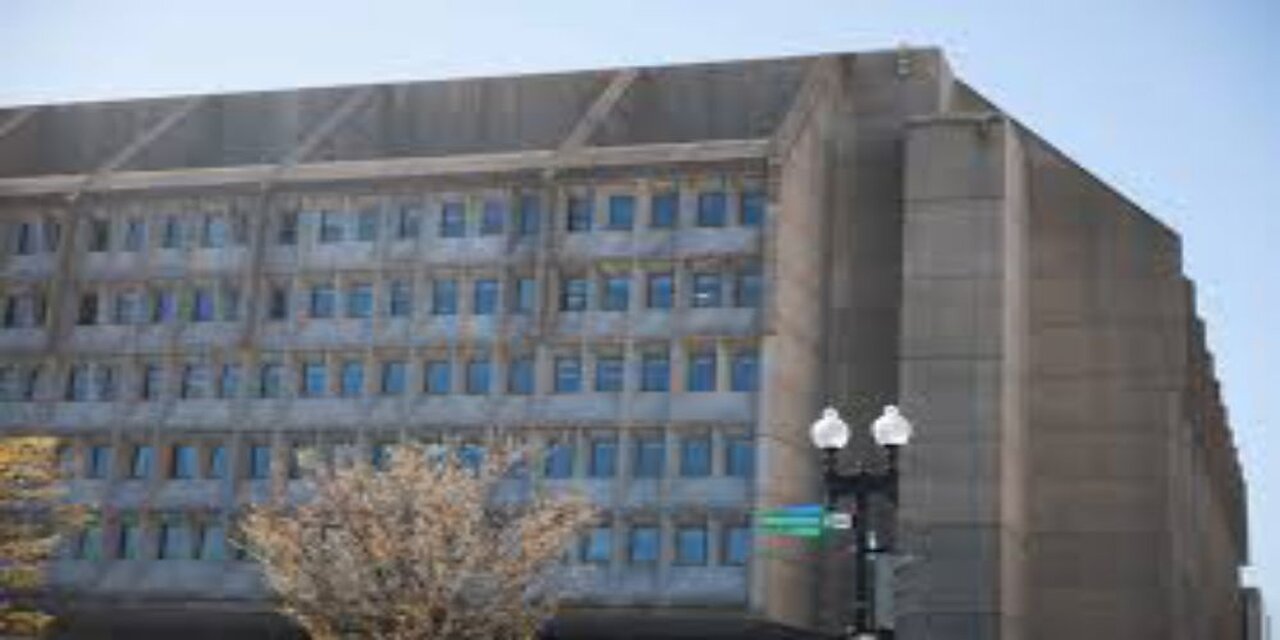 Medicare Agency to Recall 3,000 Workers for Open Enrollments